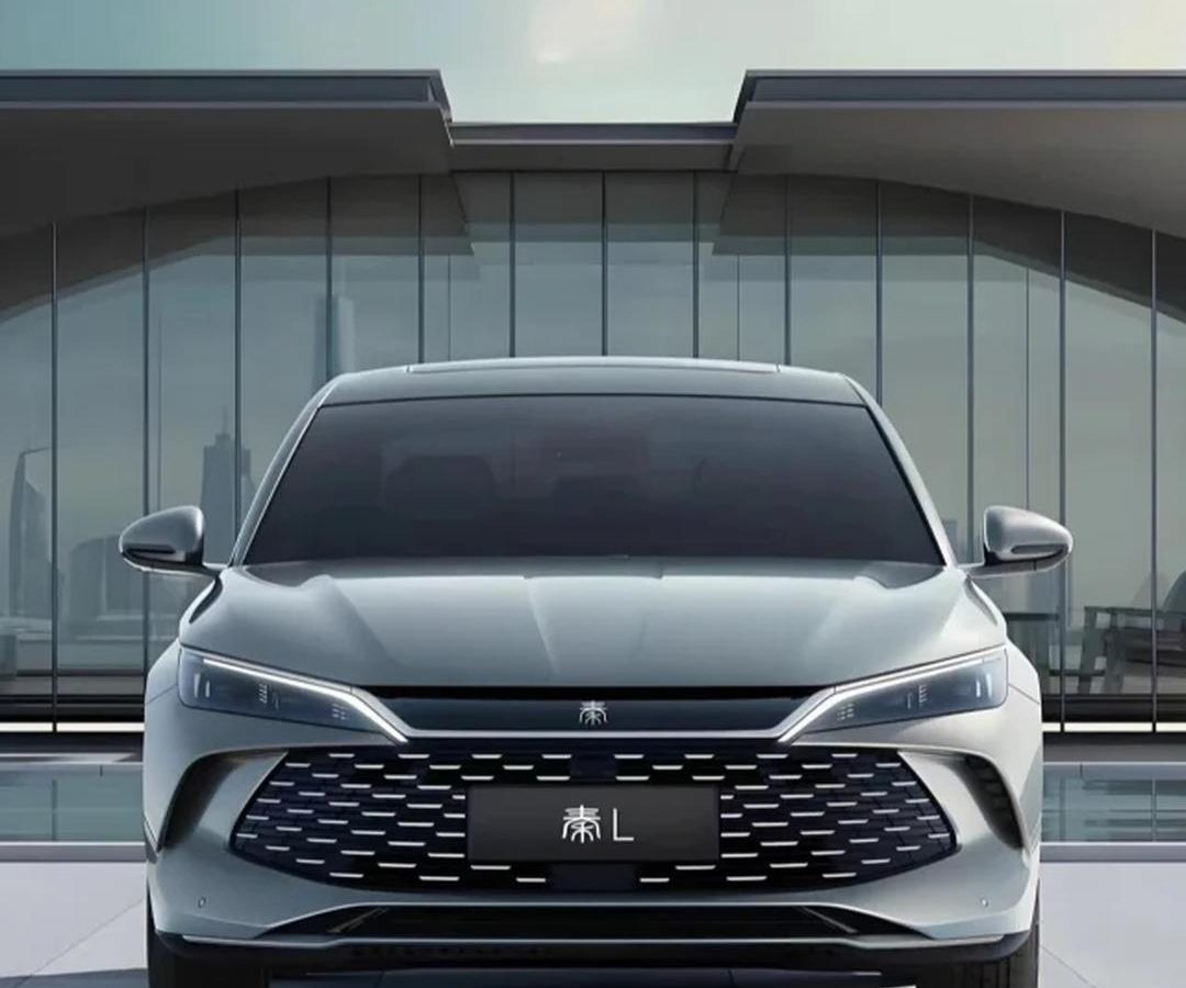 byd-qin-l-dmi-1080×900 - Global Car Select Club